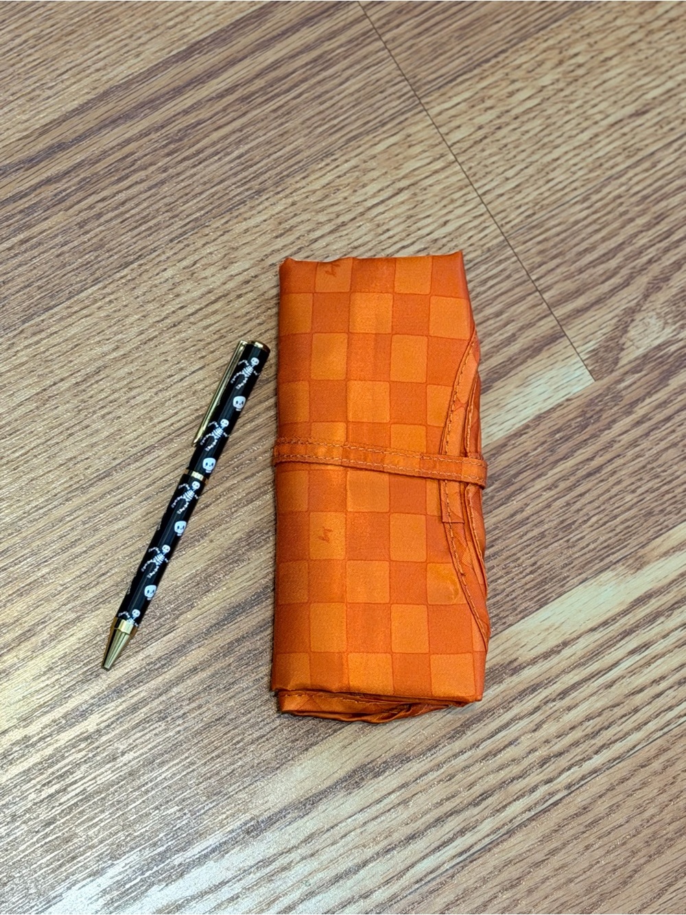 🎃☠️Lug Spooky Season Eco-Shopper / Skeleton Pen Bundle NWT ☠️🎃 PRICE FIRM